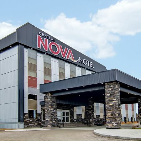 Chateau Nova Yellowknife Zewnętrze zdjęcie