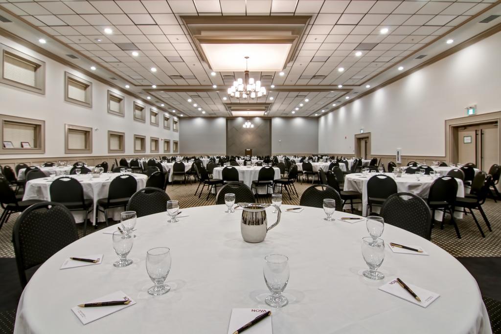 Chateau Nova Yellowknife Zewnętrze zdjęcie