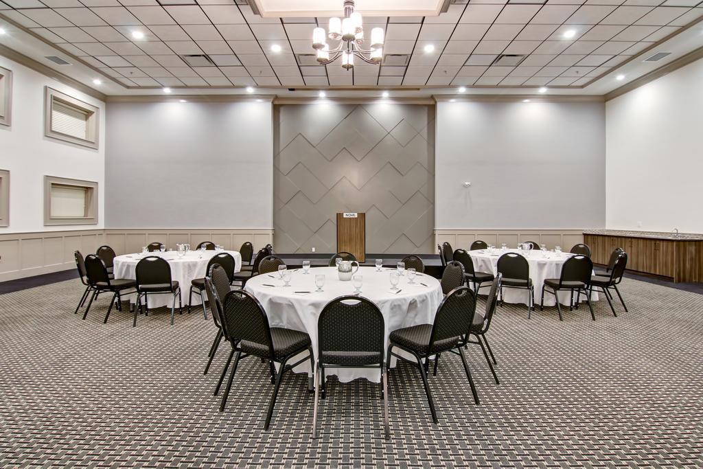 Chateau Nova Yellowknife Zewnętrze zdjęcie