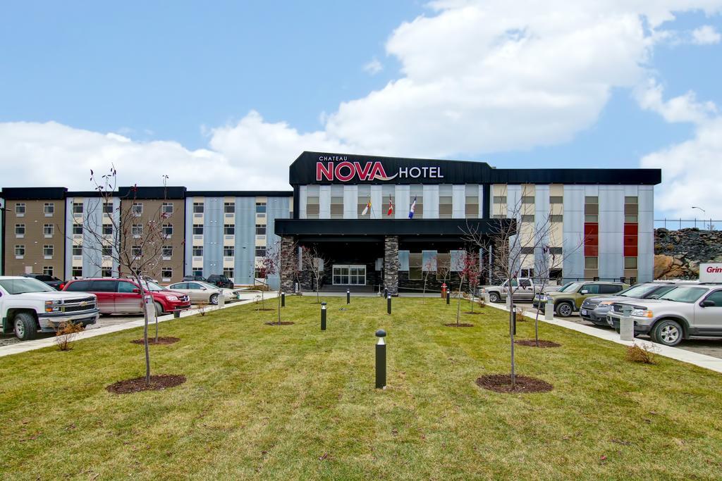 Chateau Nova Yellowknife Zewnętrze zdjęcie