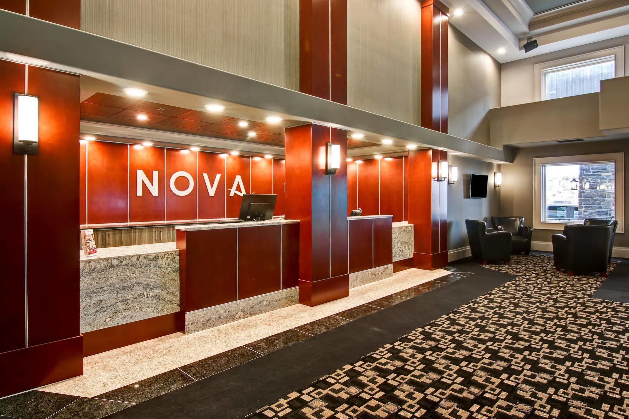 Chateau Nova Yellowknife Zewnętrze zdjęcie
