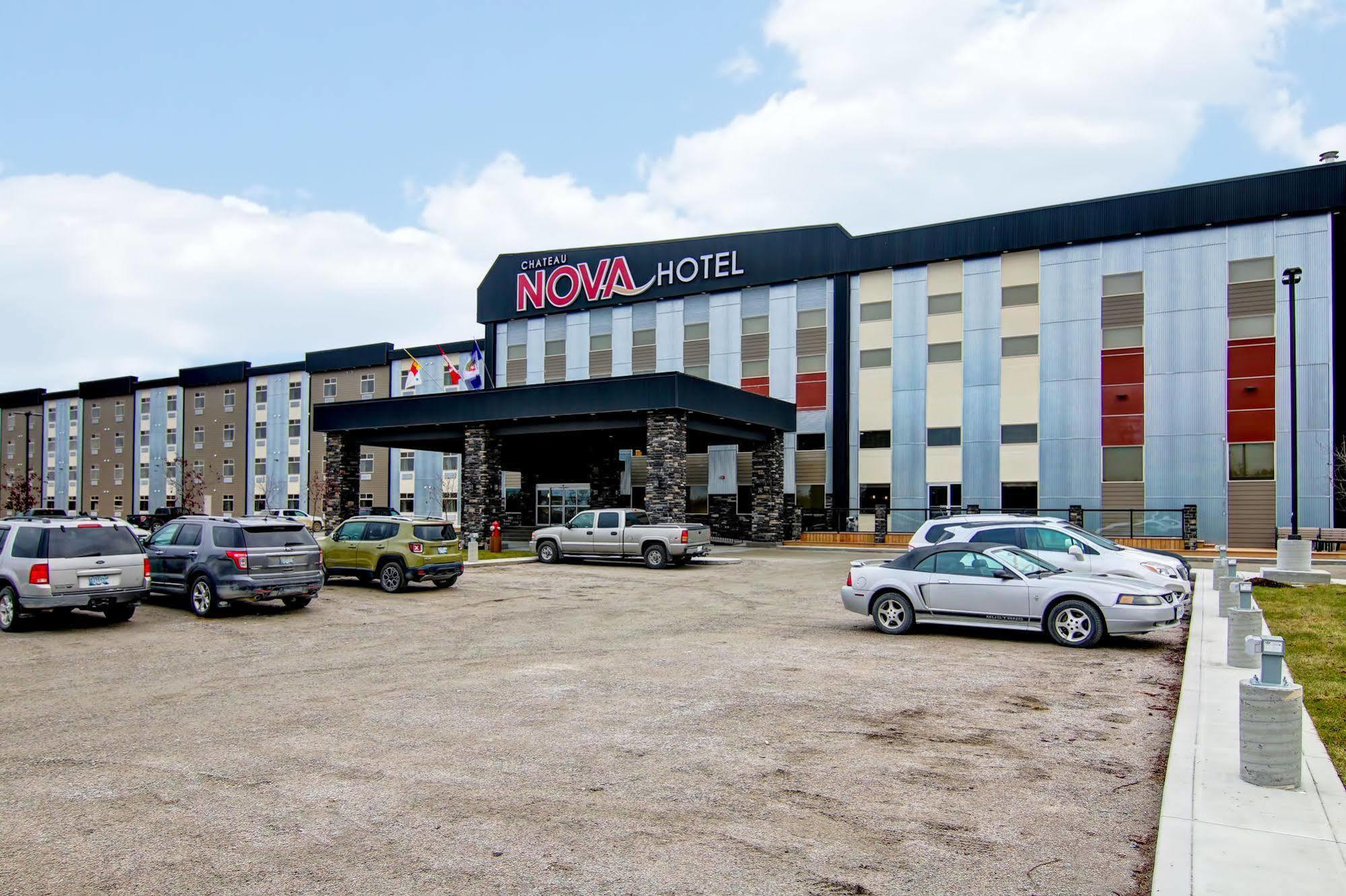Chateau Nova Yellowknife Zewnętrze zdjęcie